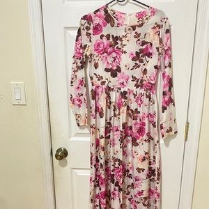 Beautiful maxi floral dress